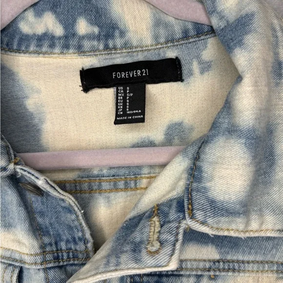 Forever 21 Floral Tie-Dye Denim Jacket - Picture 5 of 5